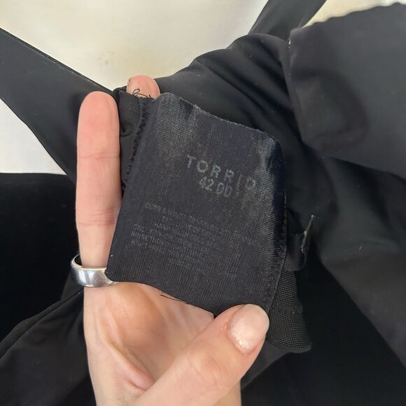 Torrid Black Perfect T-Shirt Bra Underwire Push Up Full Figure Women’s size 42DD - Picture 4 of 5